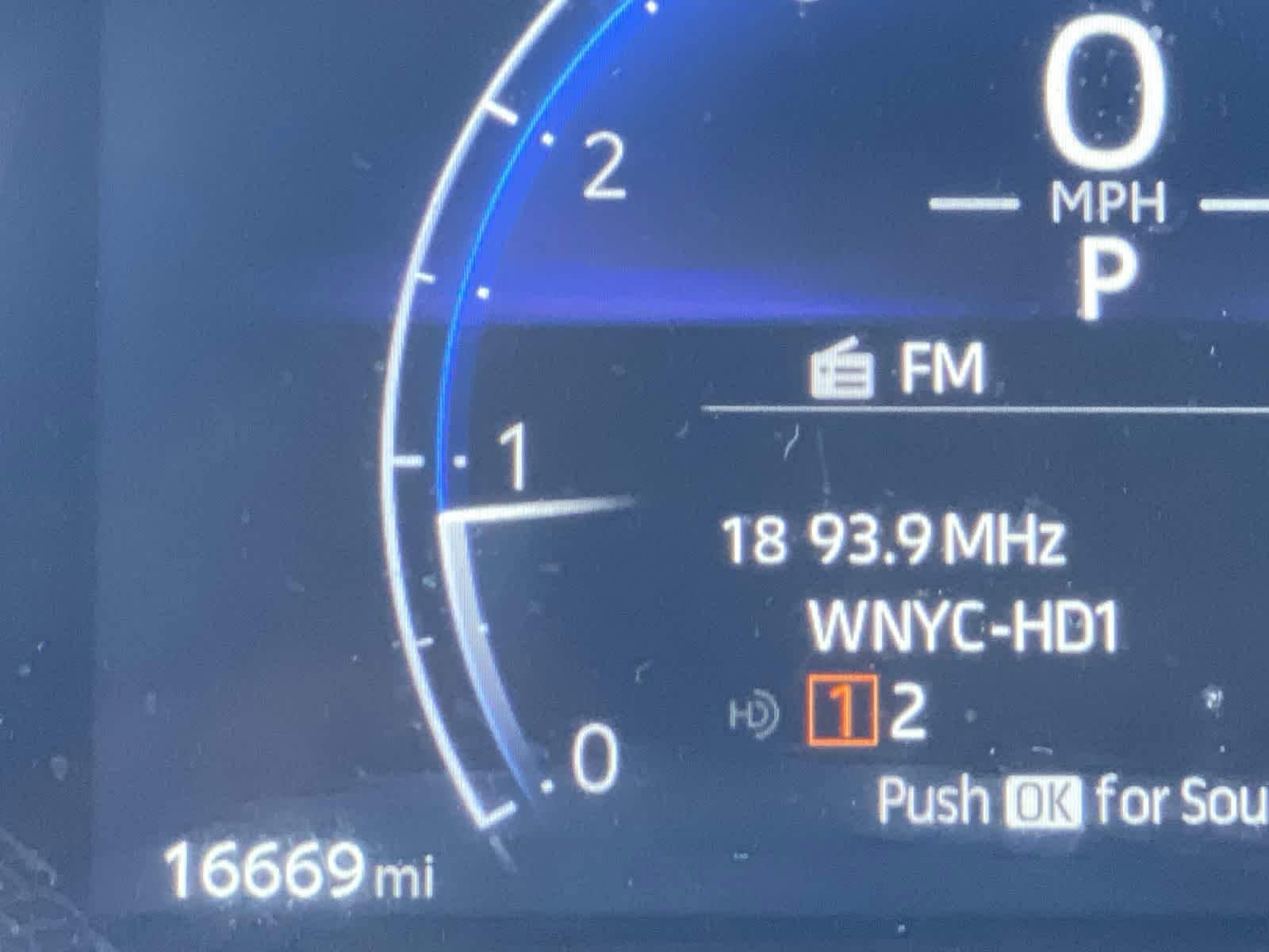 Thumbnail: 2023 Toyota Corolla Cross - 38