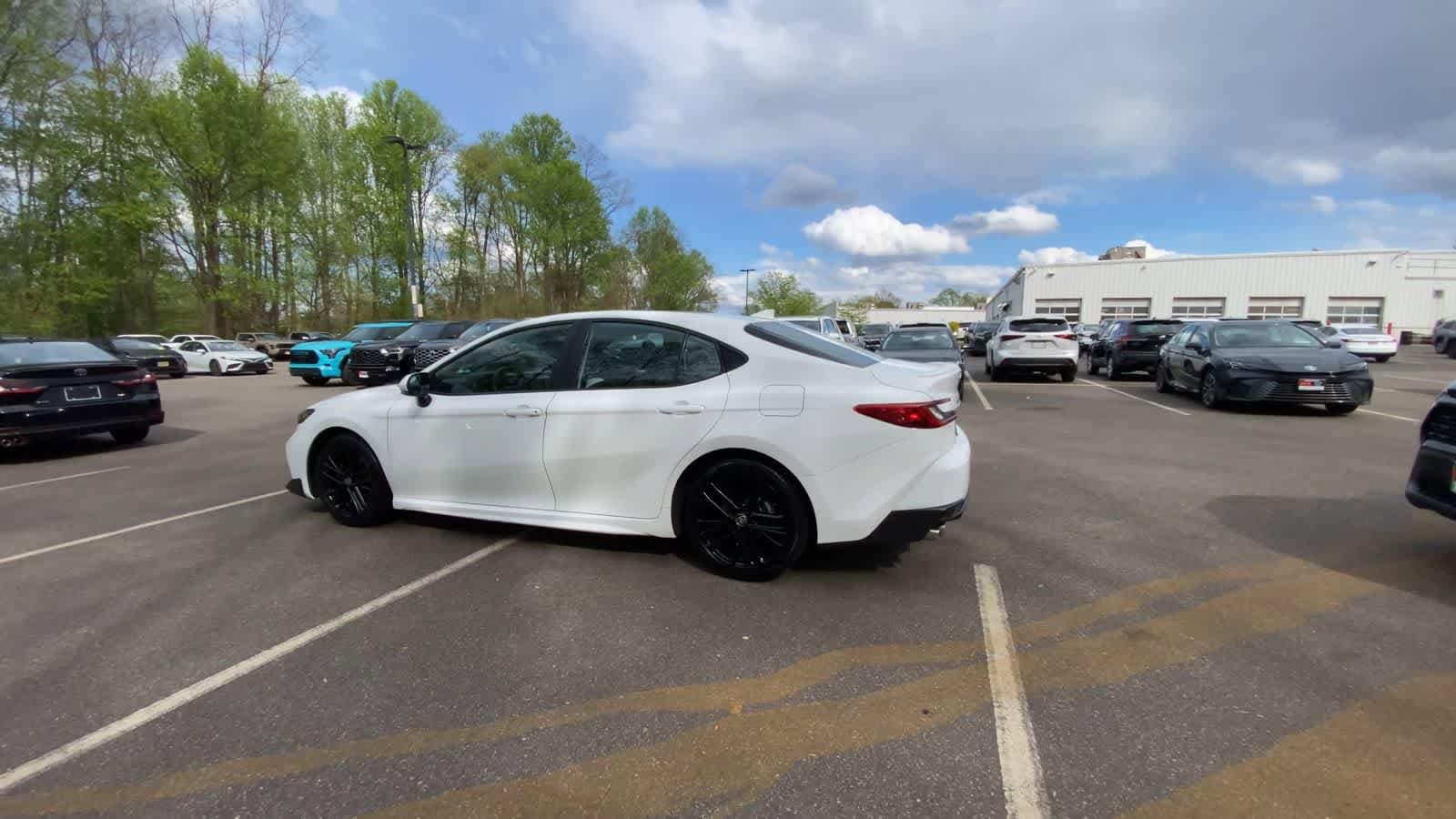 Thumbnail: 2025 Toyota Camry - 7