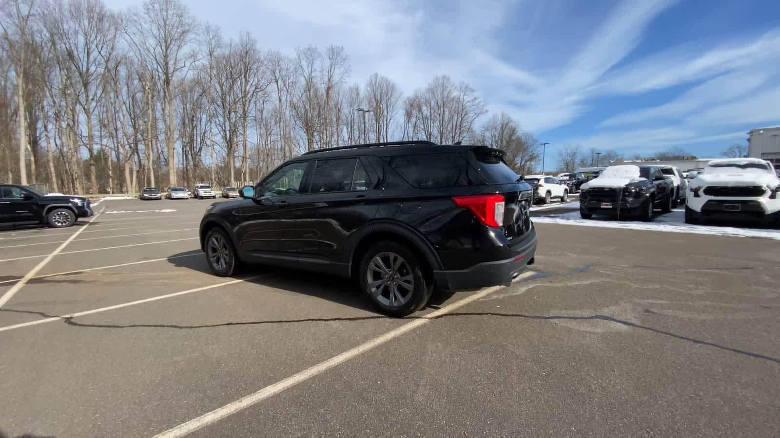 Thumbnail: 2023 Ford Explorer - 14