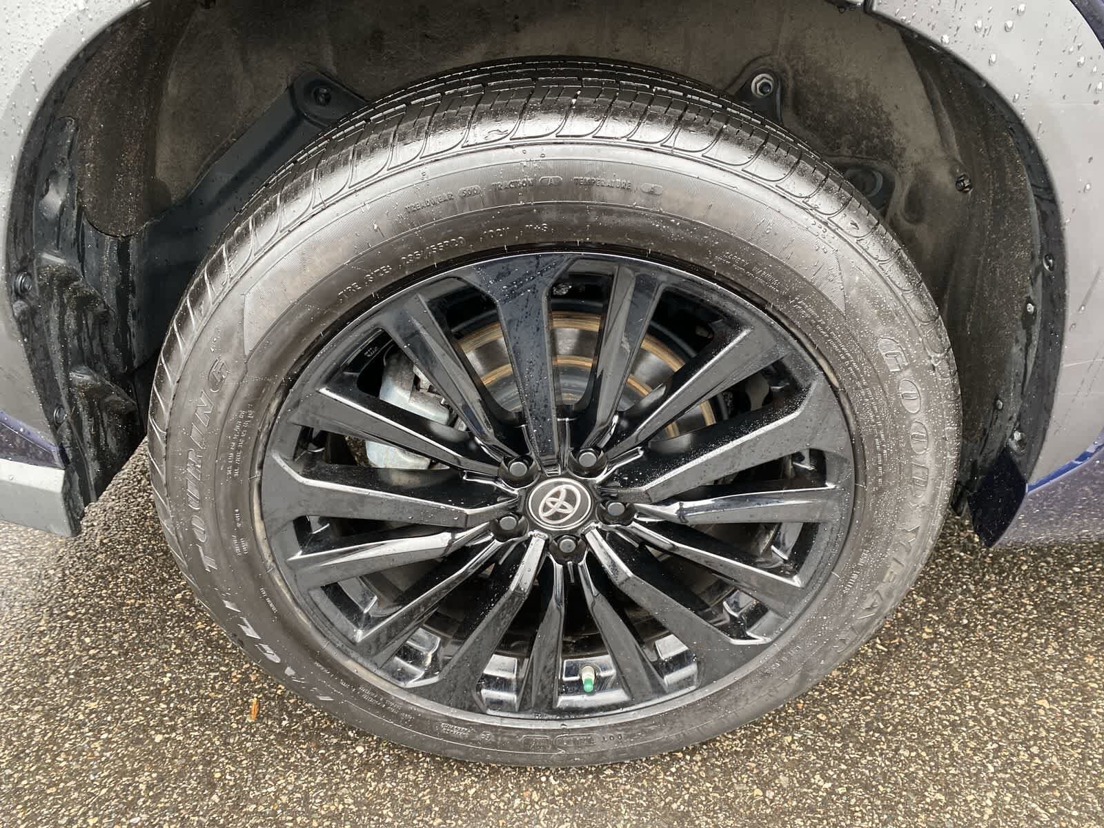 Thumbnail: 2025 Toyota Highlander - 26