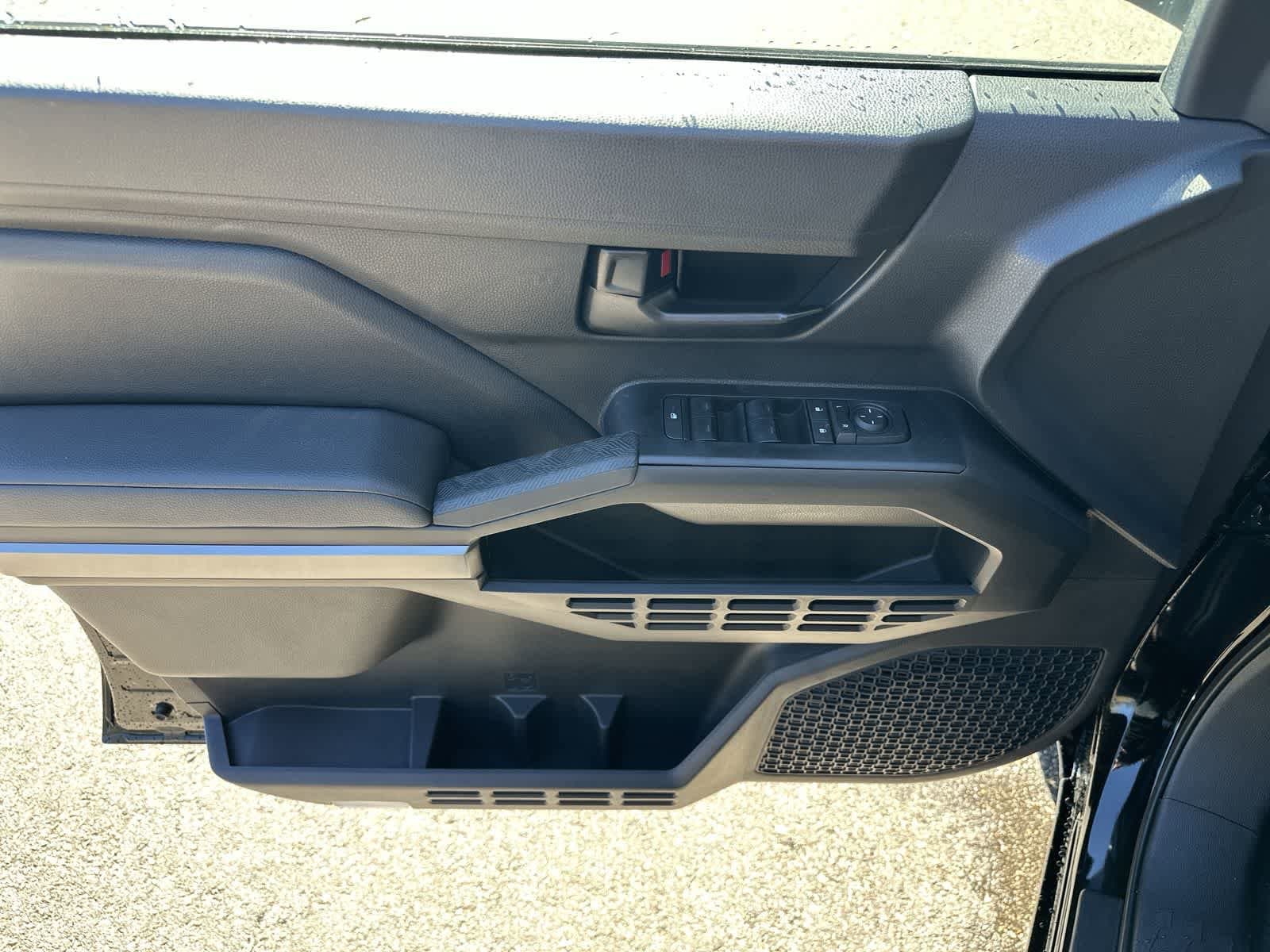 Thumbnail: 2025 Toyota Tacoma - 17