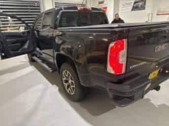 Thumbnail: 2017 GMC Canyon - 21