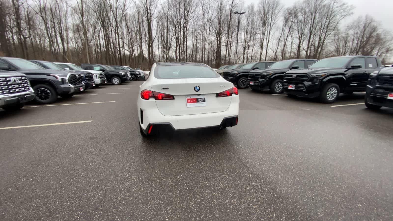 Thumbnail: 2025 BMW 2 Series - 11