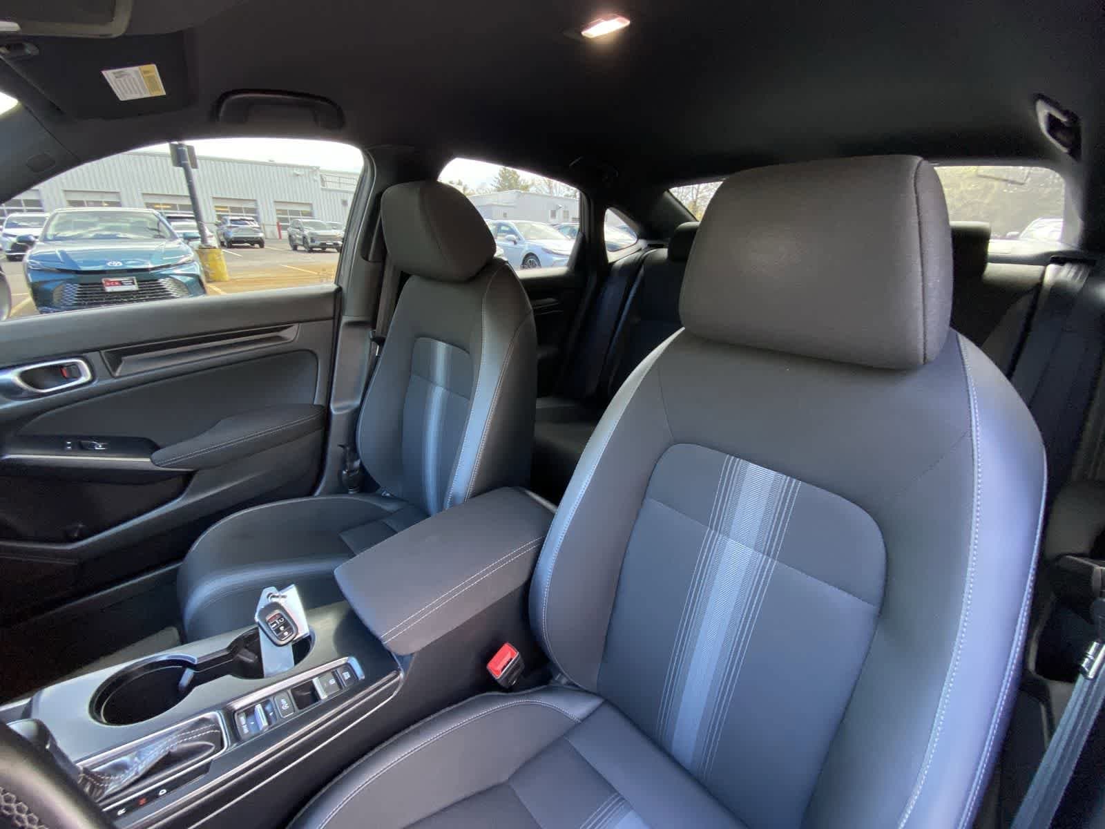 Thumbnail: 2023 Honda Civic - 21