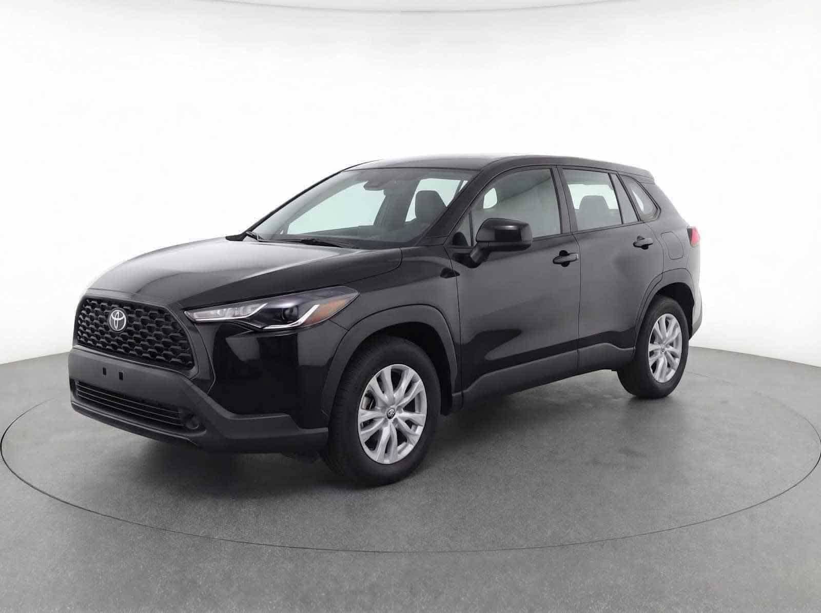 2023 Toyota Corolla Cross L -
                  Freehold, NJ