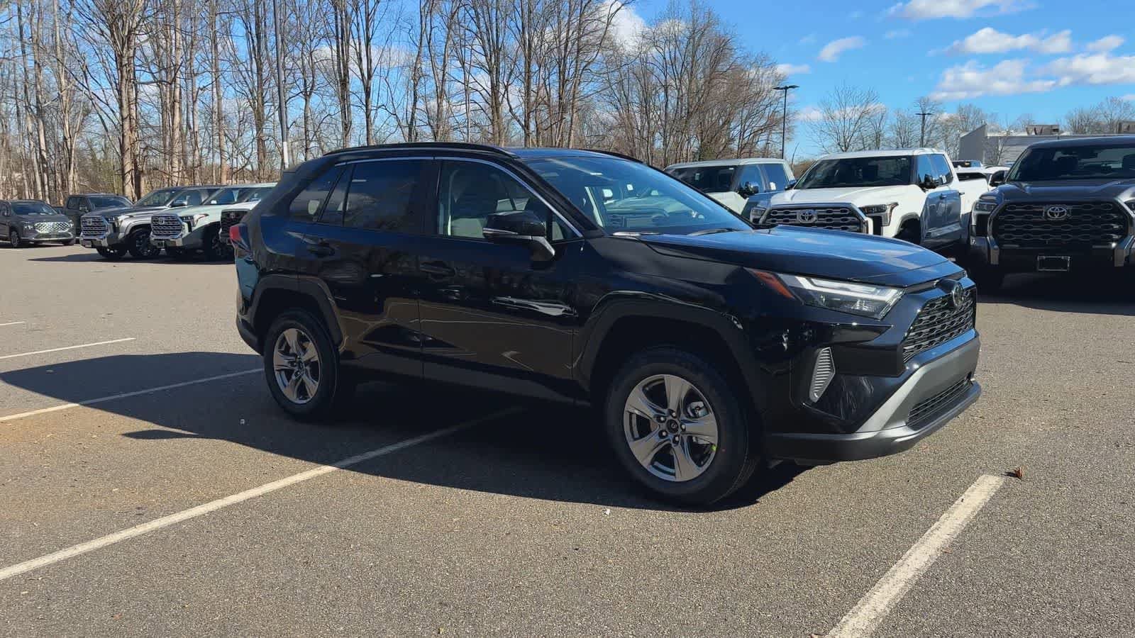 Thumbnail: 2025 Toyota RAV4 - 2