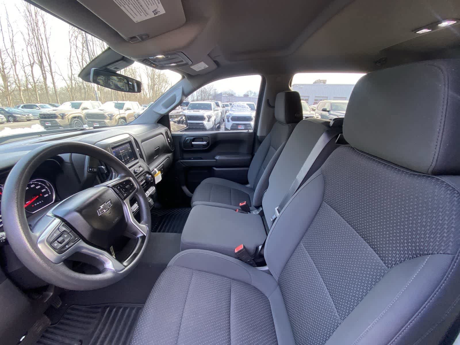 Thumbnail: 2022 Chevrolet Silverado 1500 - 19