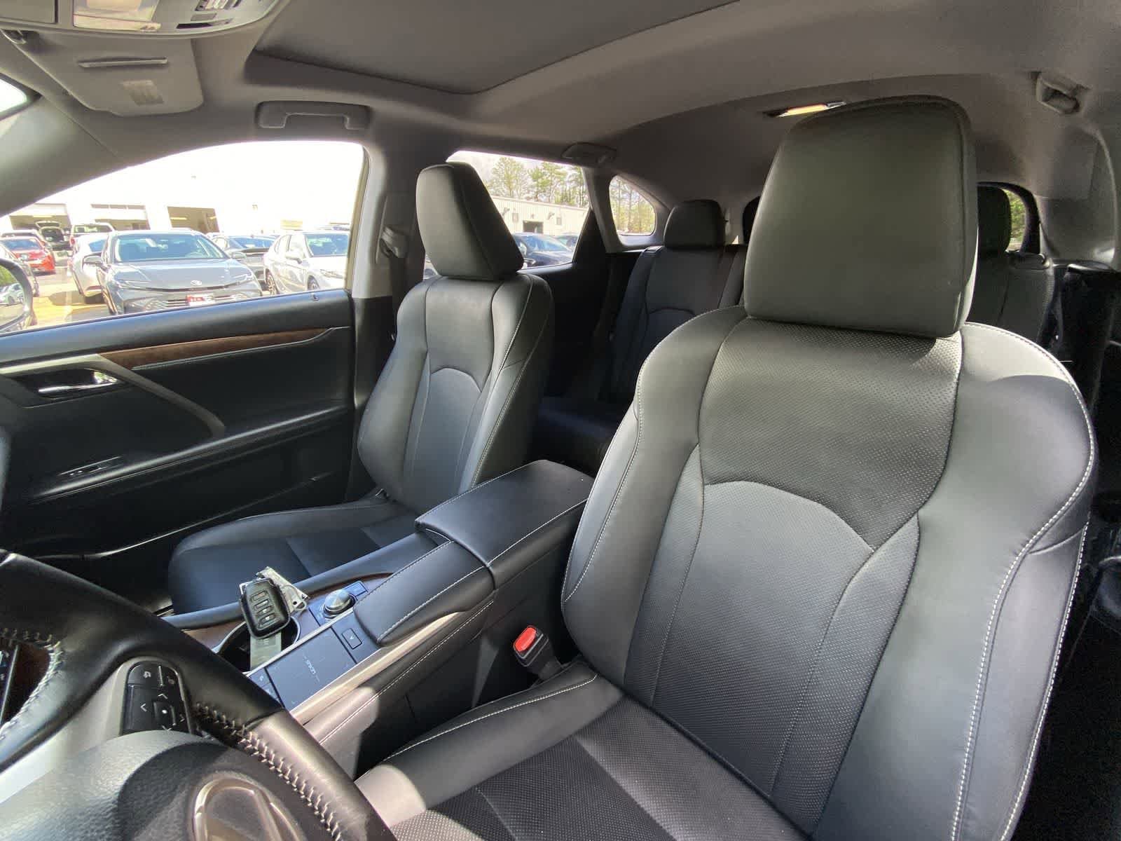 Thumbnail: 2021 Lexus RX - 18