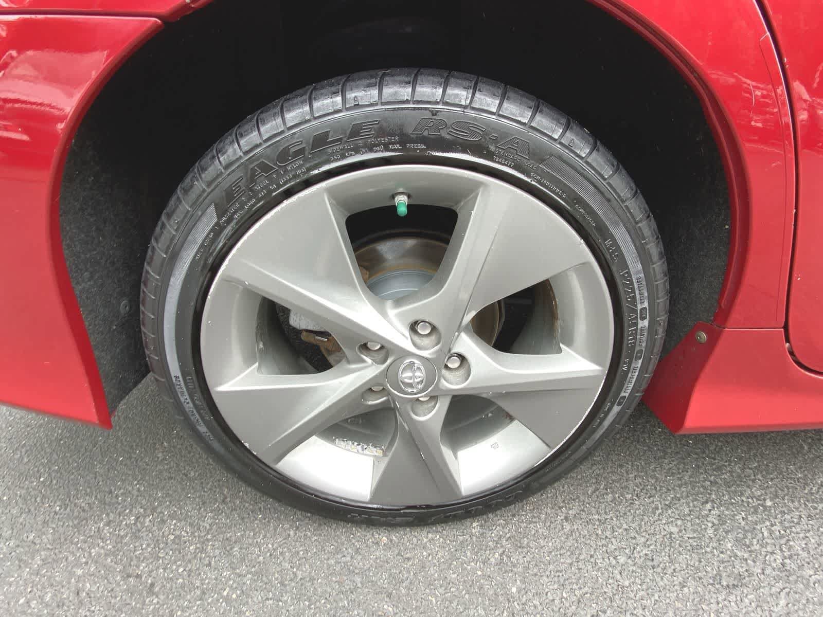 Thumbnail: 2012 Toyota Camry - 13