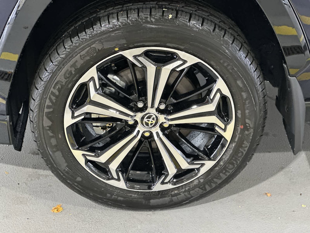 New 2025 Toyota RAV4 Plug-in Hybrid XSE SUV