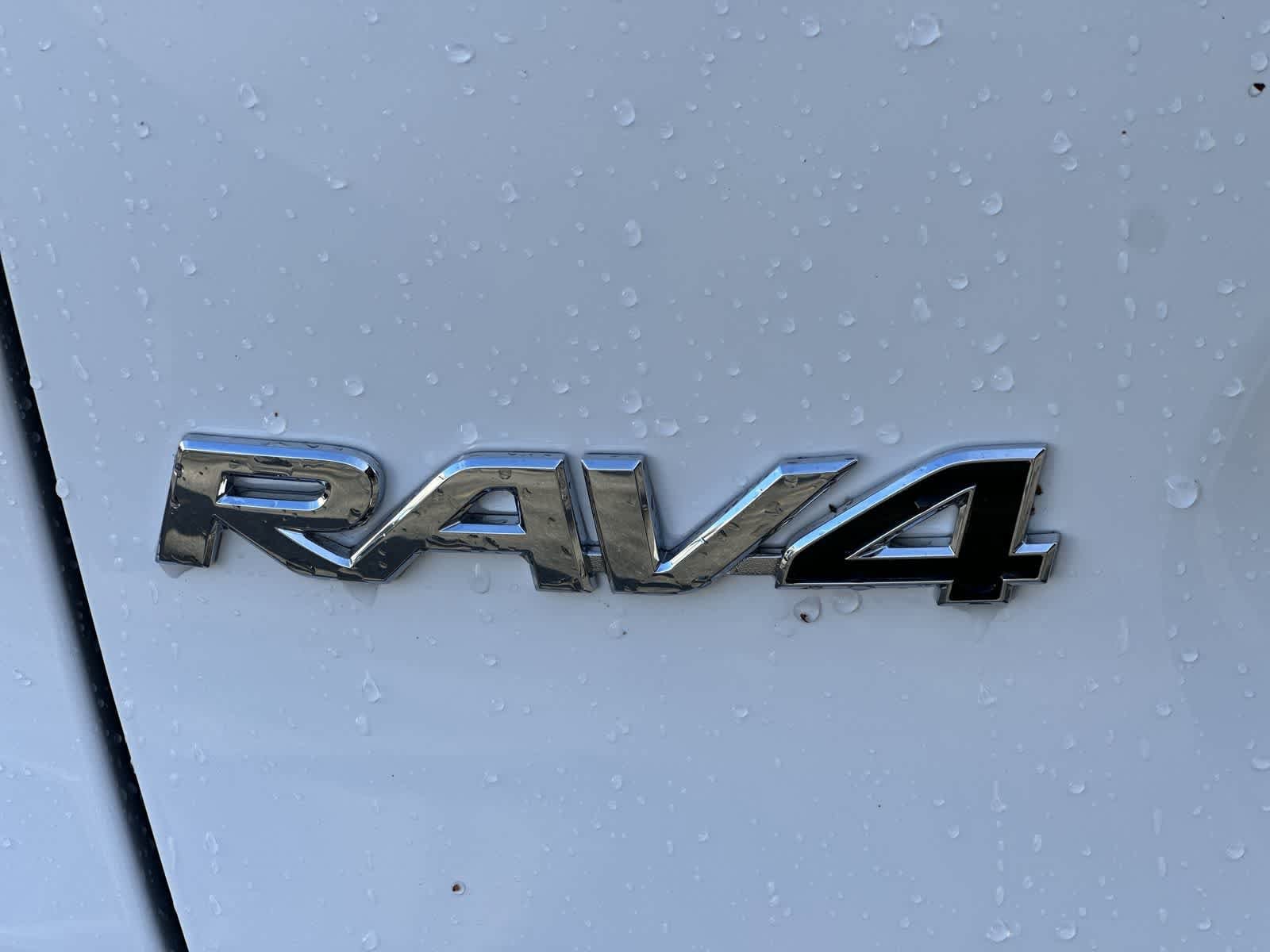 Thumbnail: 2025 Toyota RAV4 - 14