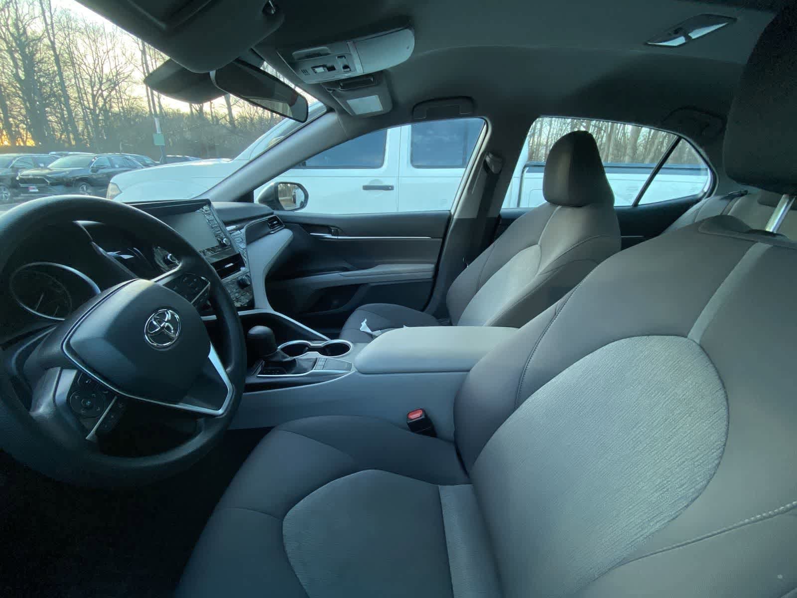 Thumbnail: 2023 Toyota Camry - 10