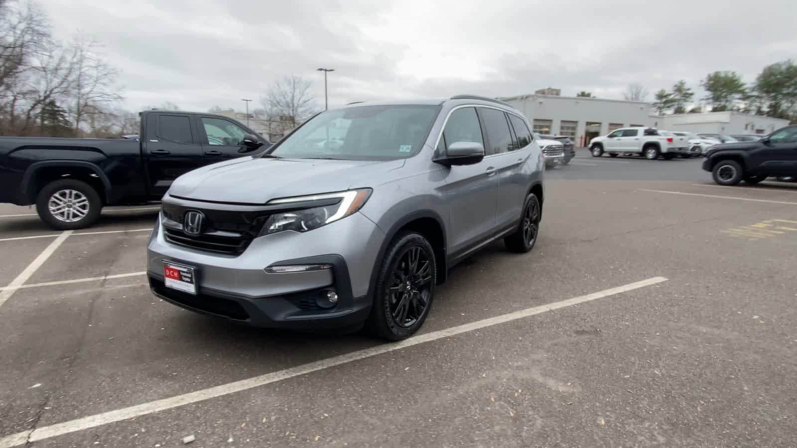 Thumbnail: 2022 Honda Pilot - 13