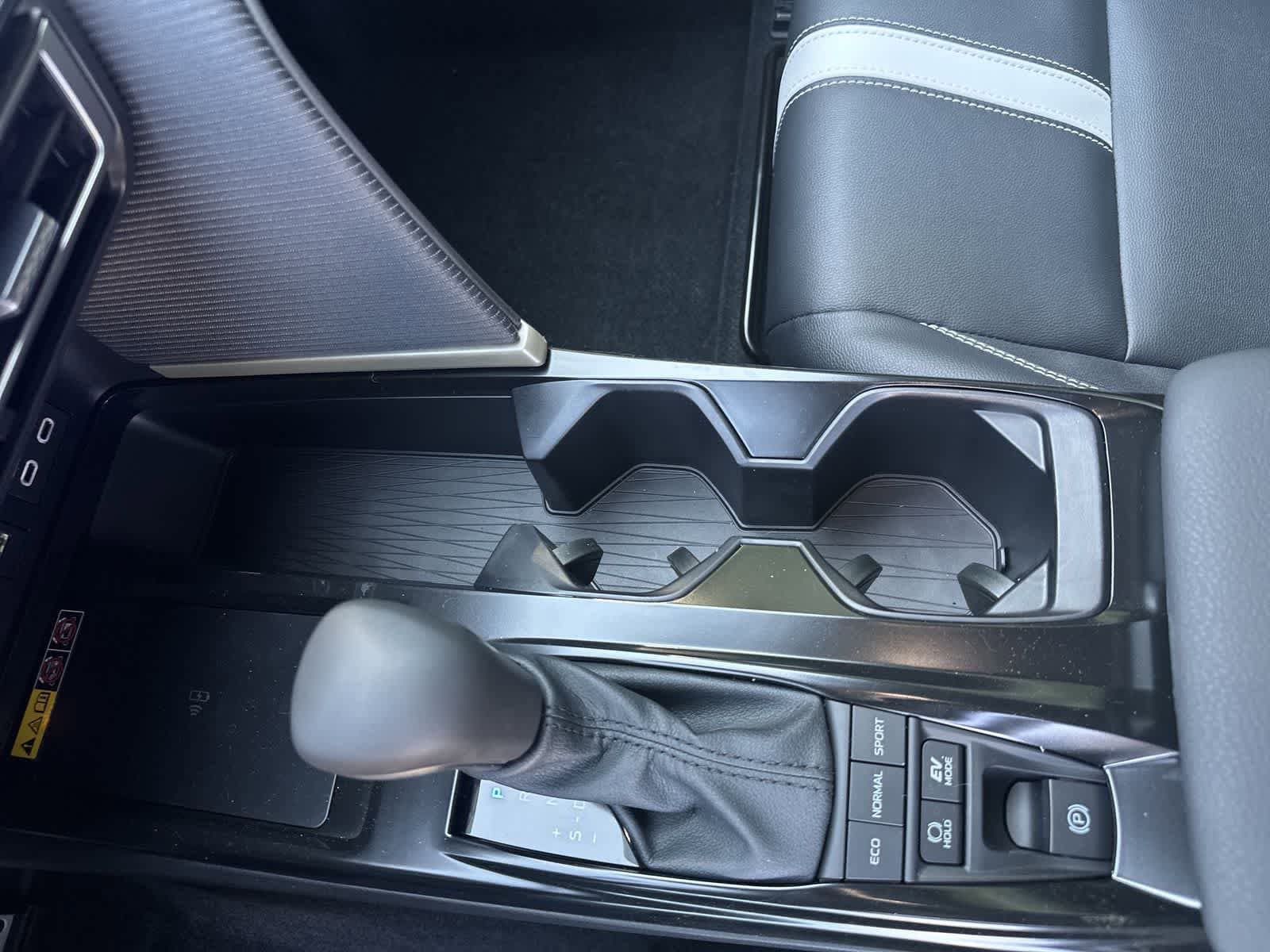 Thumbnail: 2026 Toyota Camry - 33