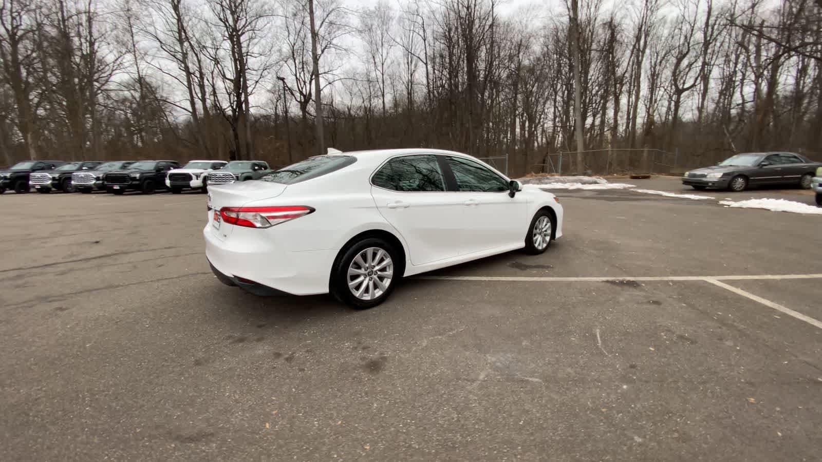 Thumbnail: 2020 Toyota Camry - 13