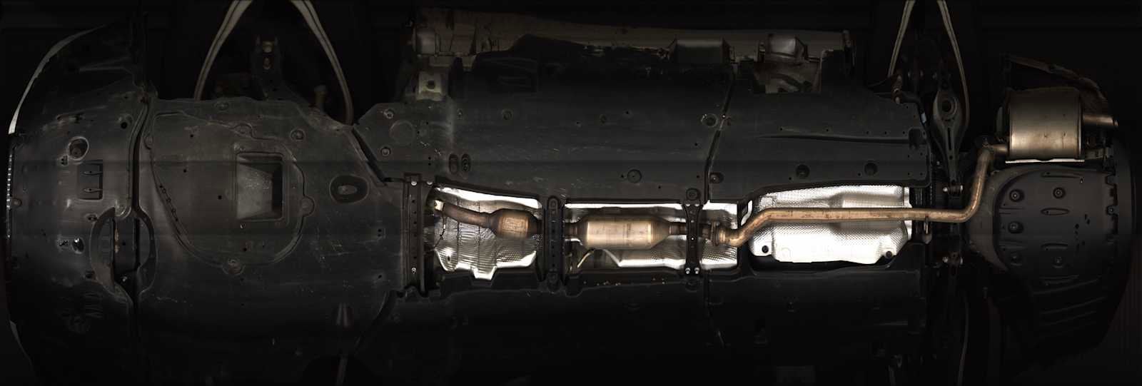 Thumbnail: 2023 Toyota Camry - 38