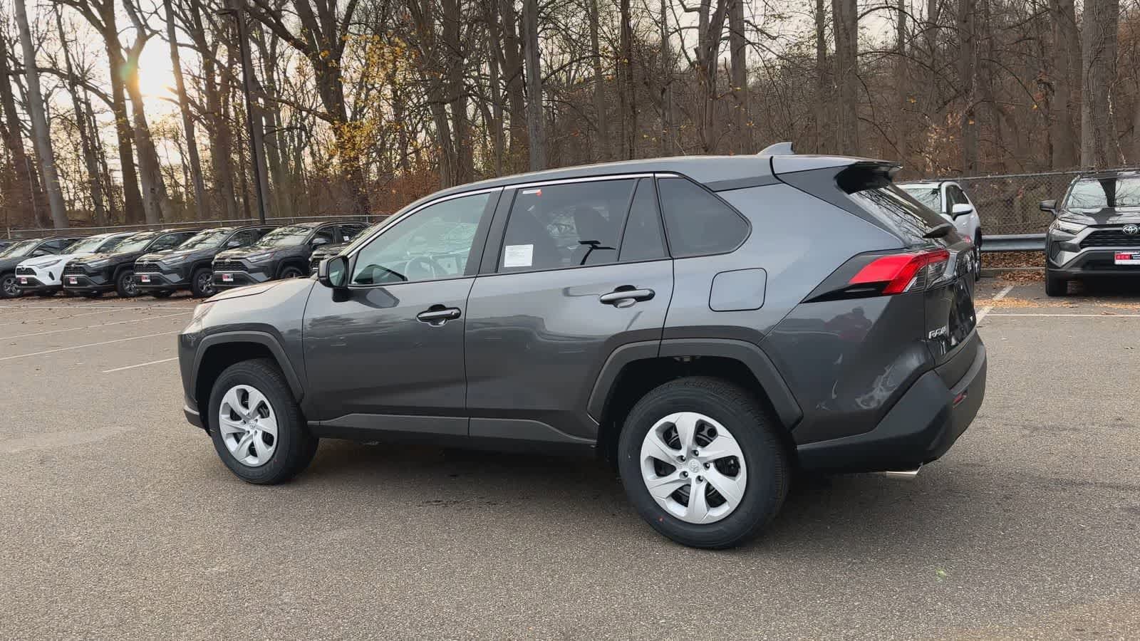 Thumbnail: 2025 Toyota RAV4 - 6