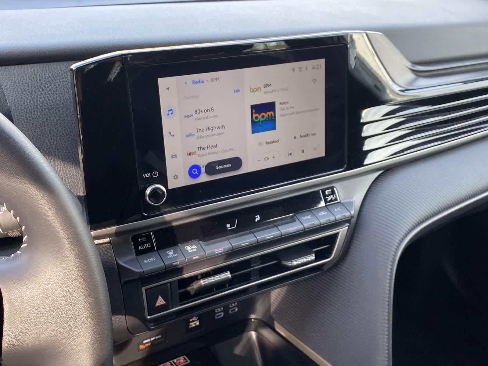 Thumbnail: 2025 Toyota Camry - 27