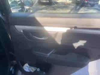 Thumbnail: 2019 Honda CR-V - 17