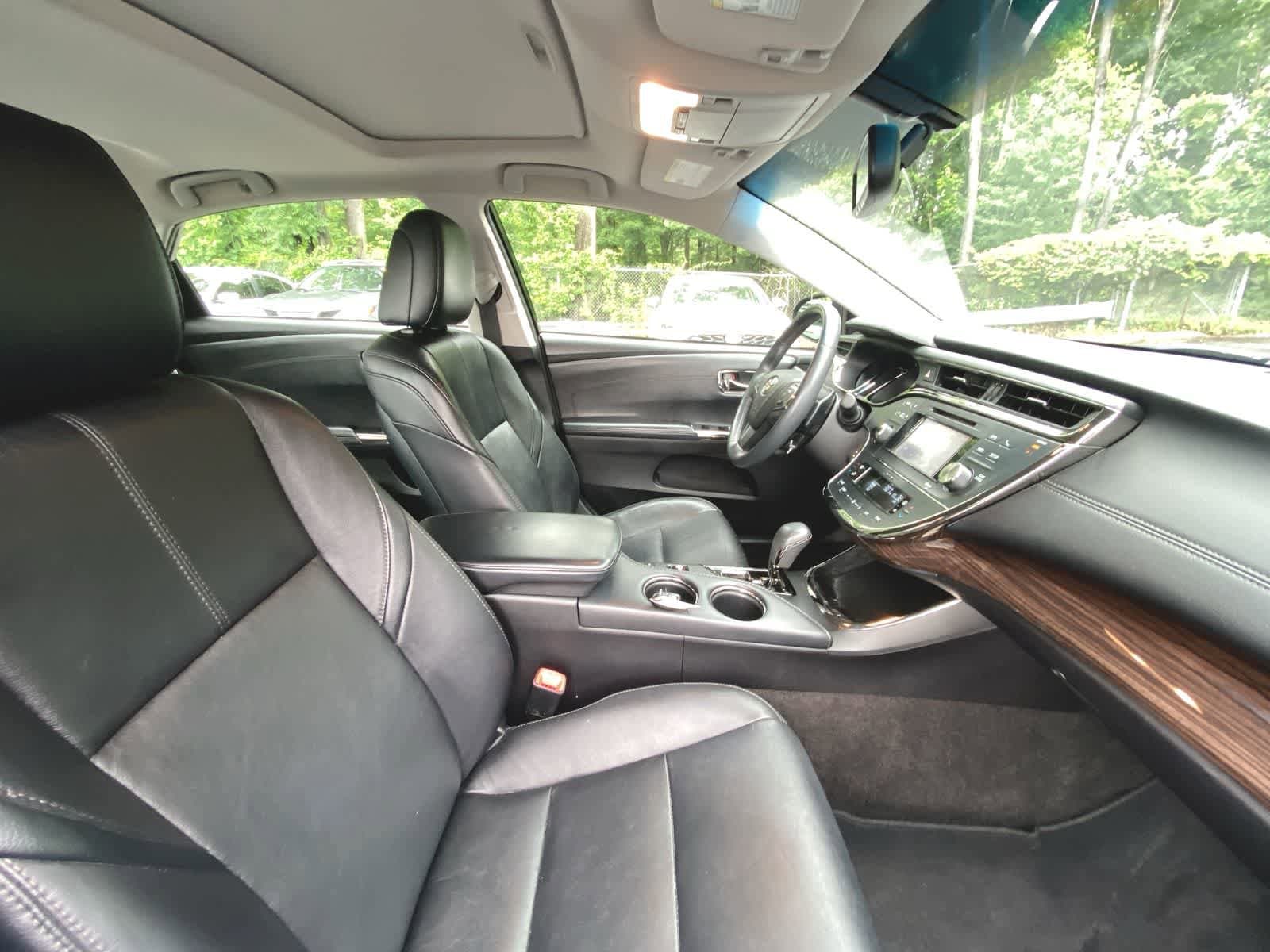 2014 Toyota Avalon Touring 21
