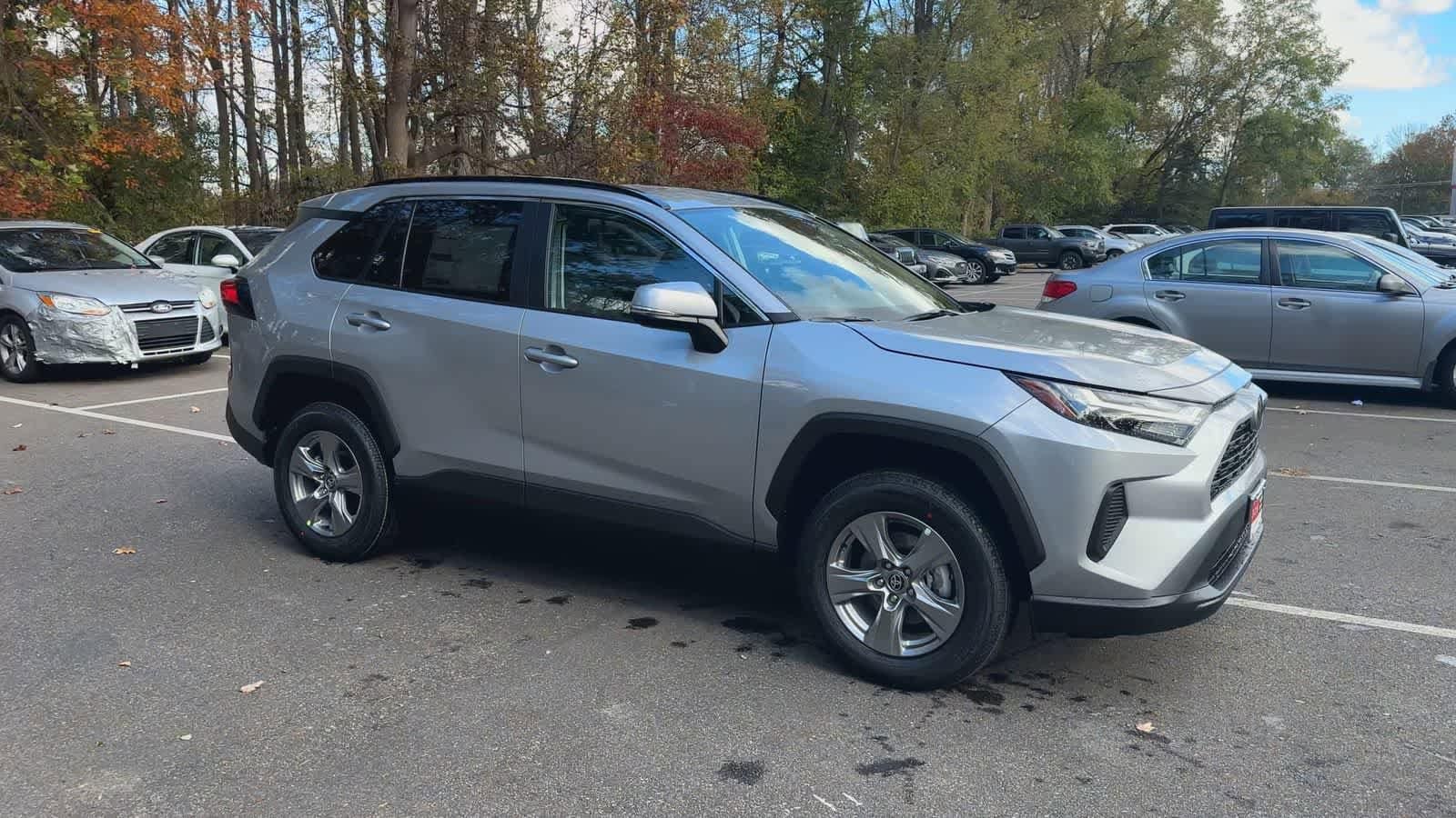 Thumbnail: 2025 Toyota RAV4 - 2