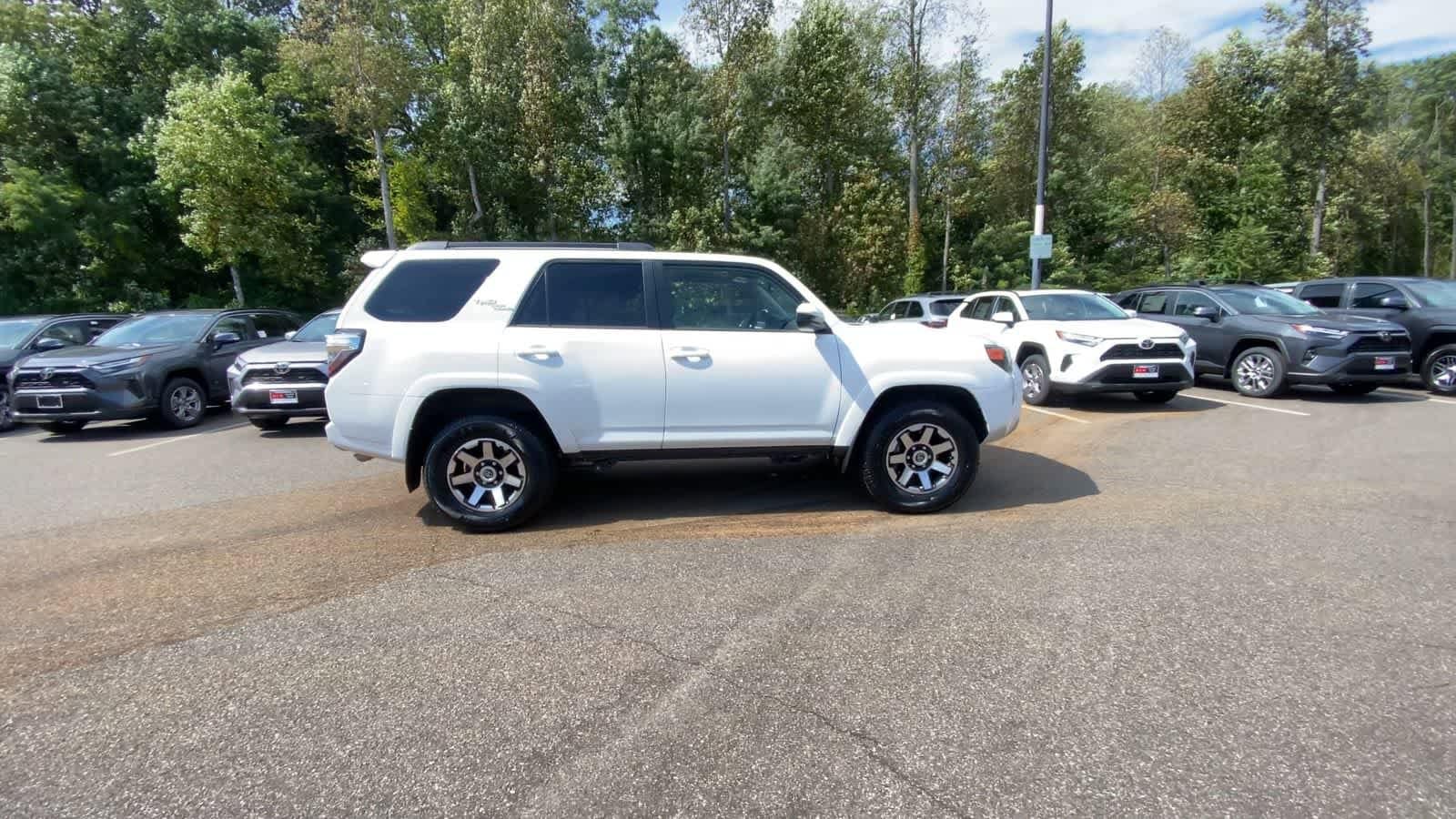 Thumbnail: 2024 Toyota 4Runner - 8