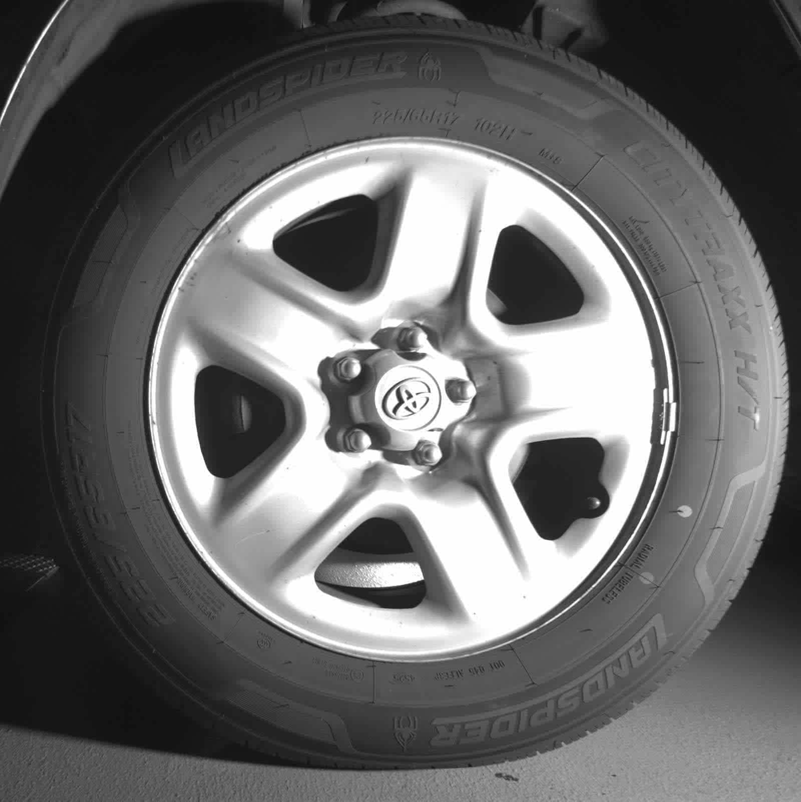 Thumbnail: 2010 Toyota RAV4 - 11