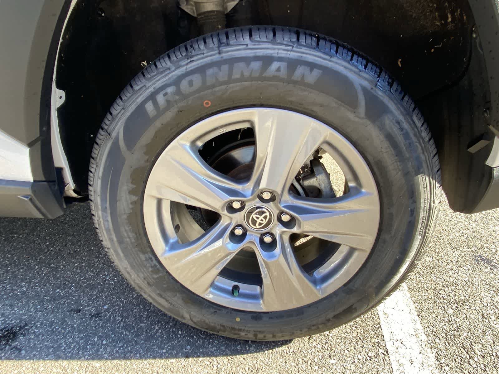 Thumbnail: 2024 Toyota RAV4 - 20