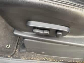 Thumbnail: 2014 Nissan Titan - 13