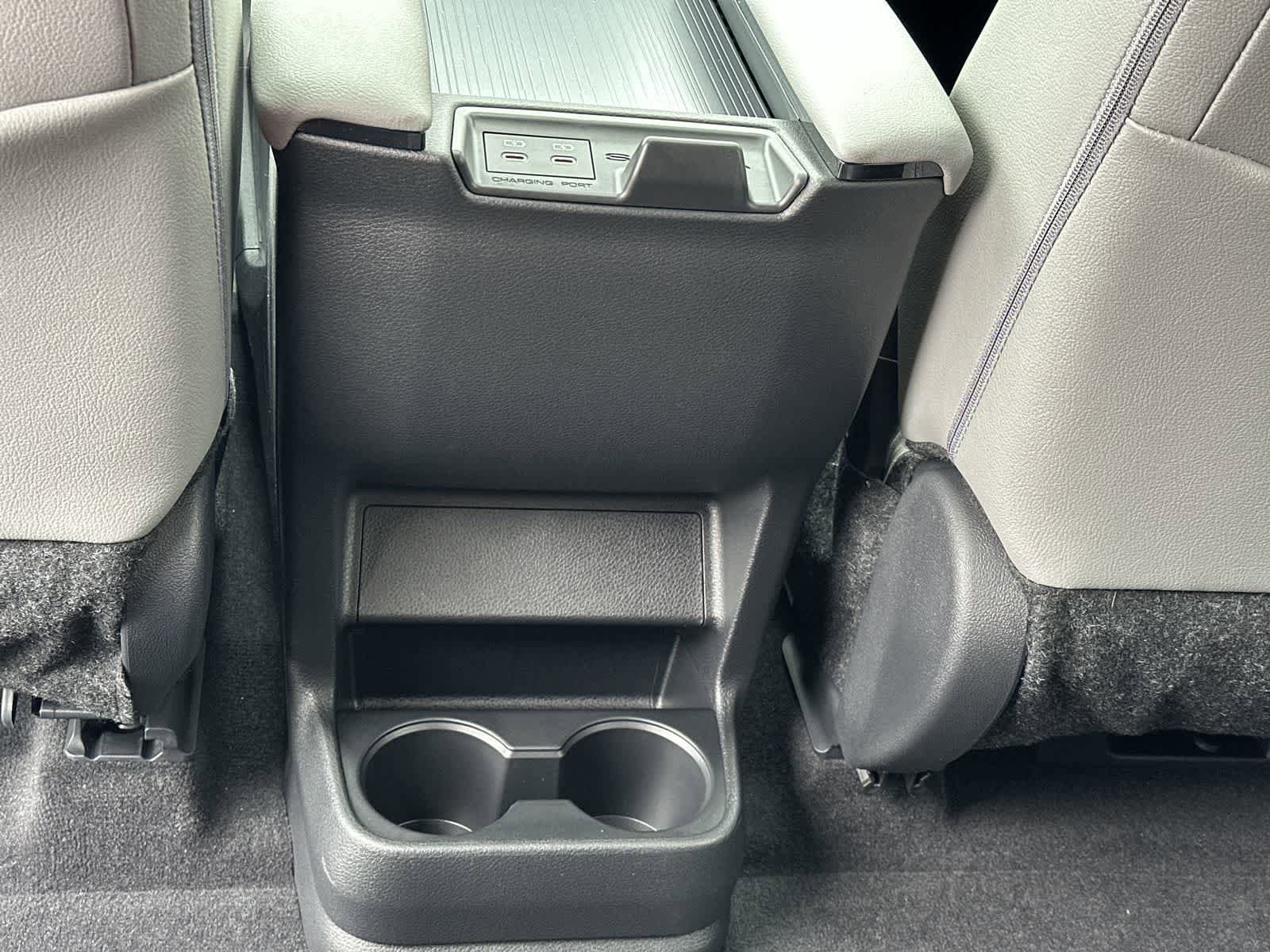 Thumbnail: 2026 Toyota Sienna - 37