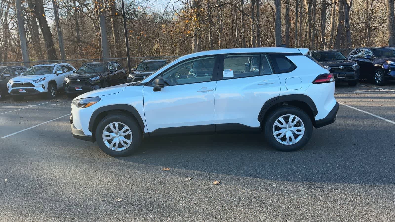 Thumbnail: 2026 Toyota Corolla Cross - 5