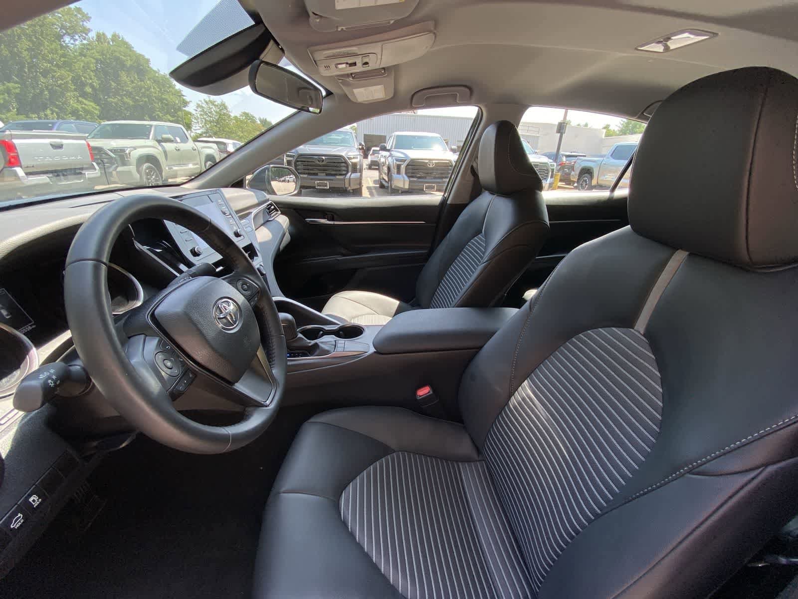Thumbnail: 2024 Toyota Camry - 16