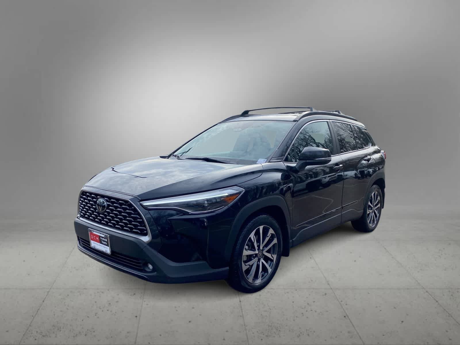 2024 Toyota Corolla Cross XLE -
                  Freehold, NJ