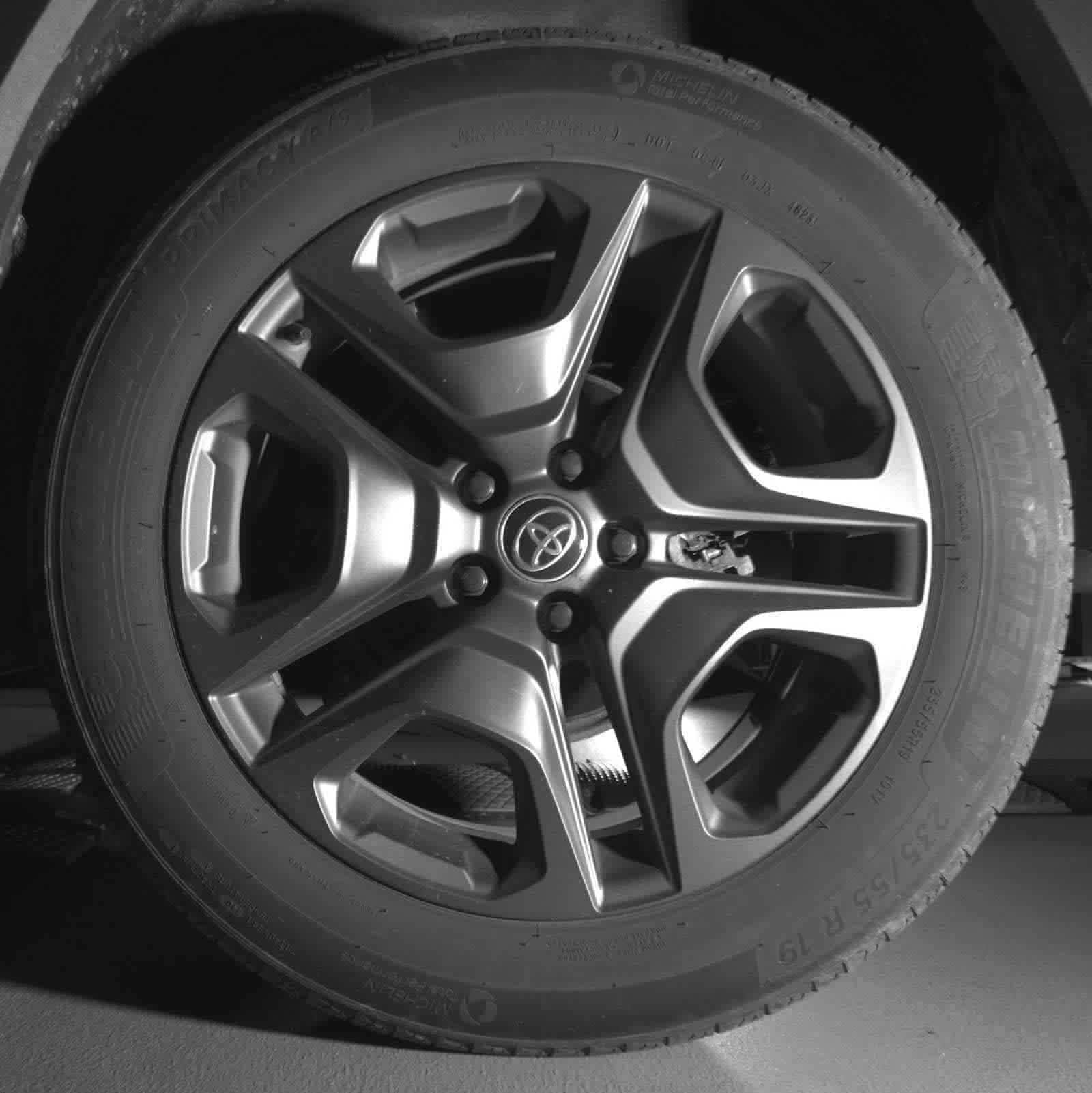 Thumbnail: 2024 Toyota RAV4 - 11