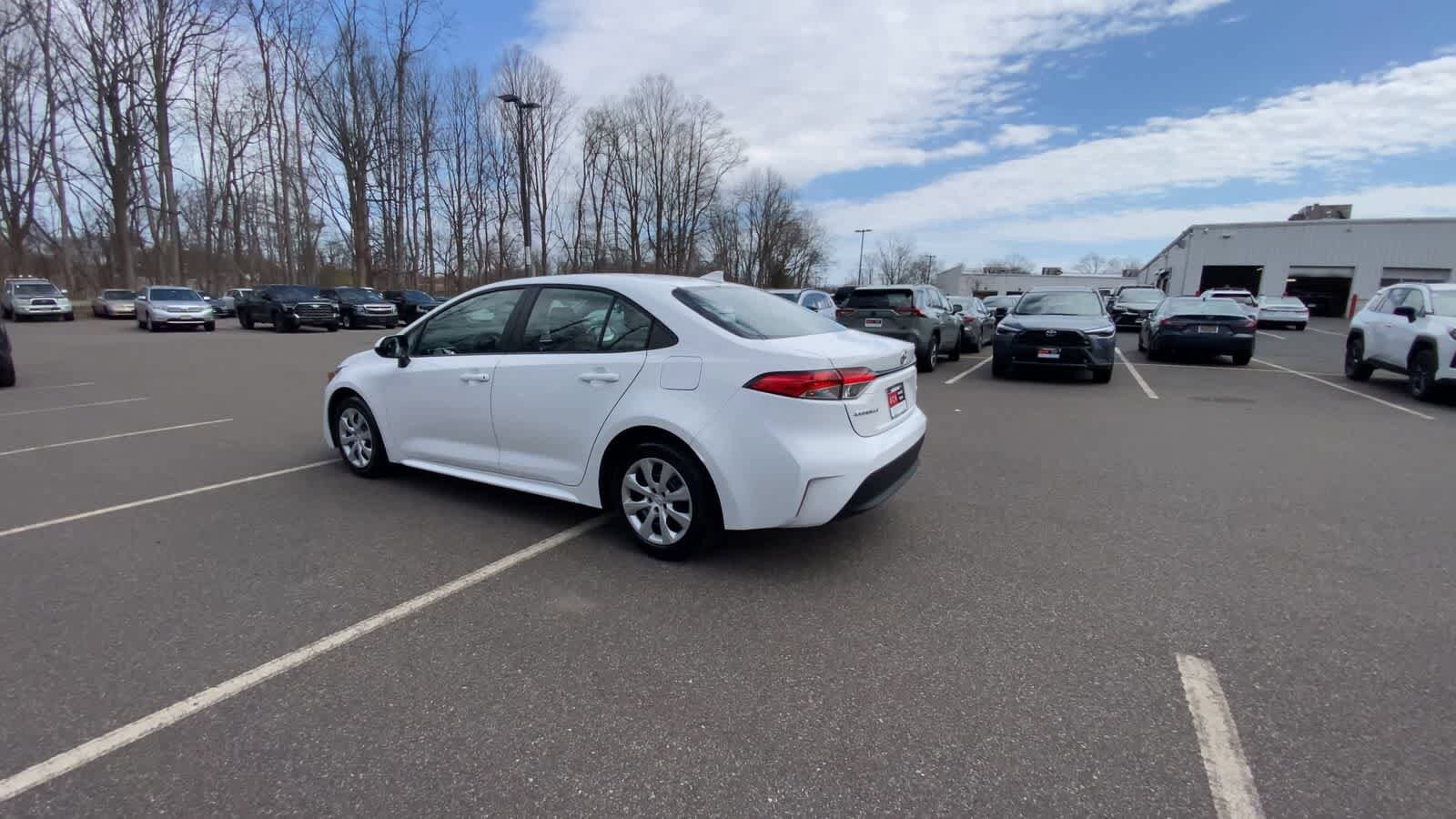 Thumbnail: 2024 Toyota Corolla - 6