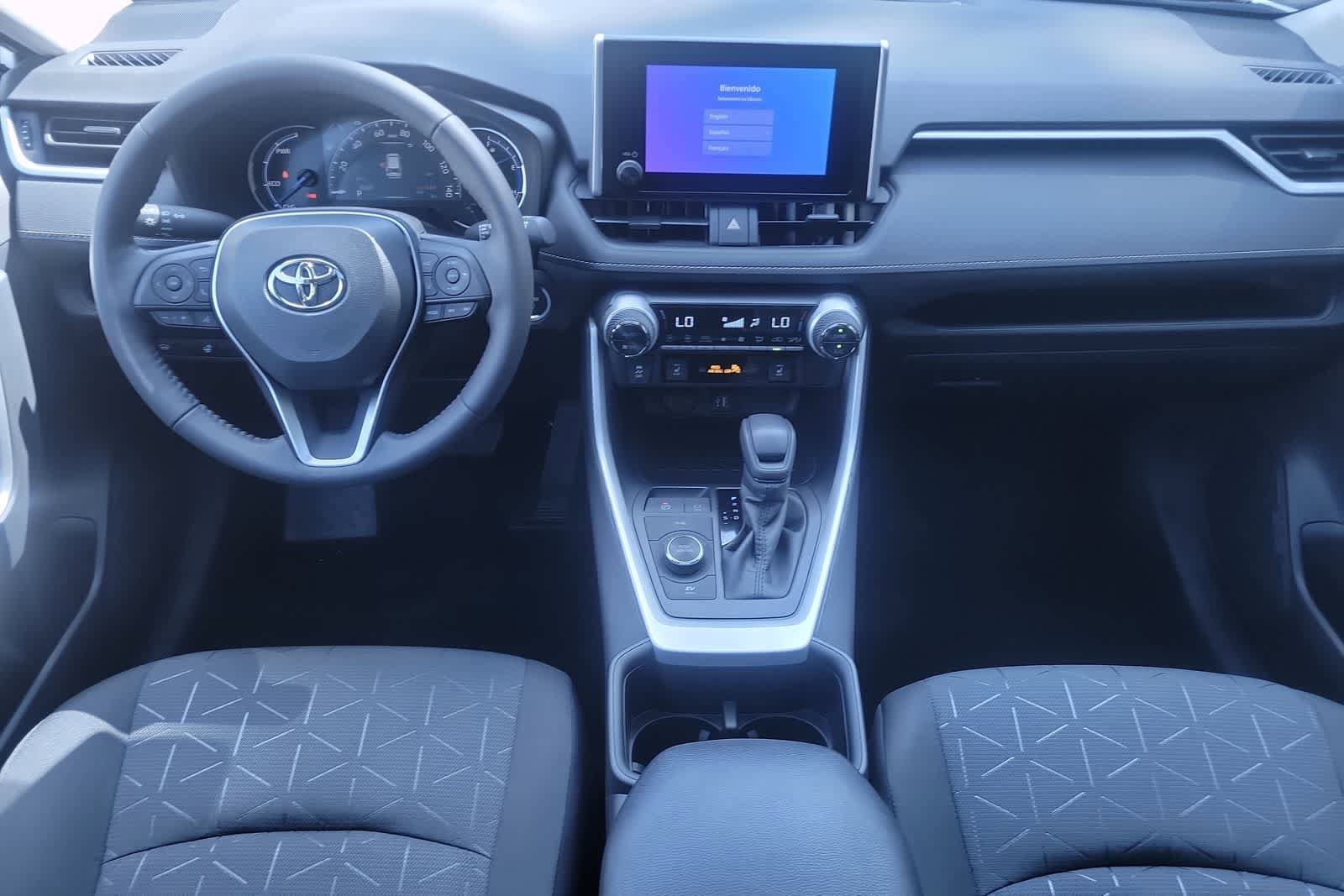 Thumbnail: 2025 Toyota RAV4 - 35