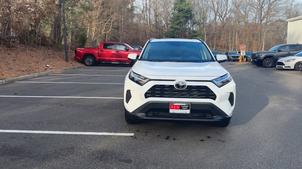 New 2025 Toyota RAV4 XLE SUV