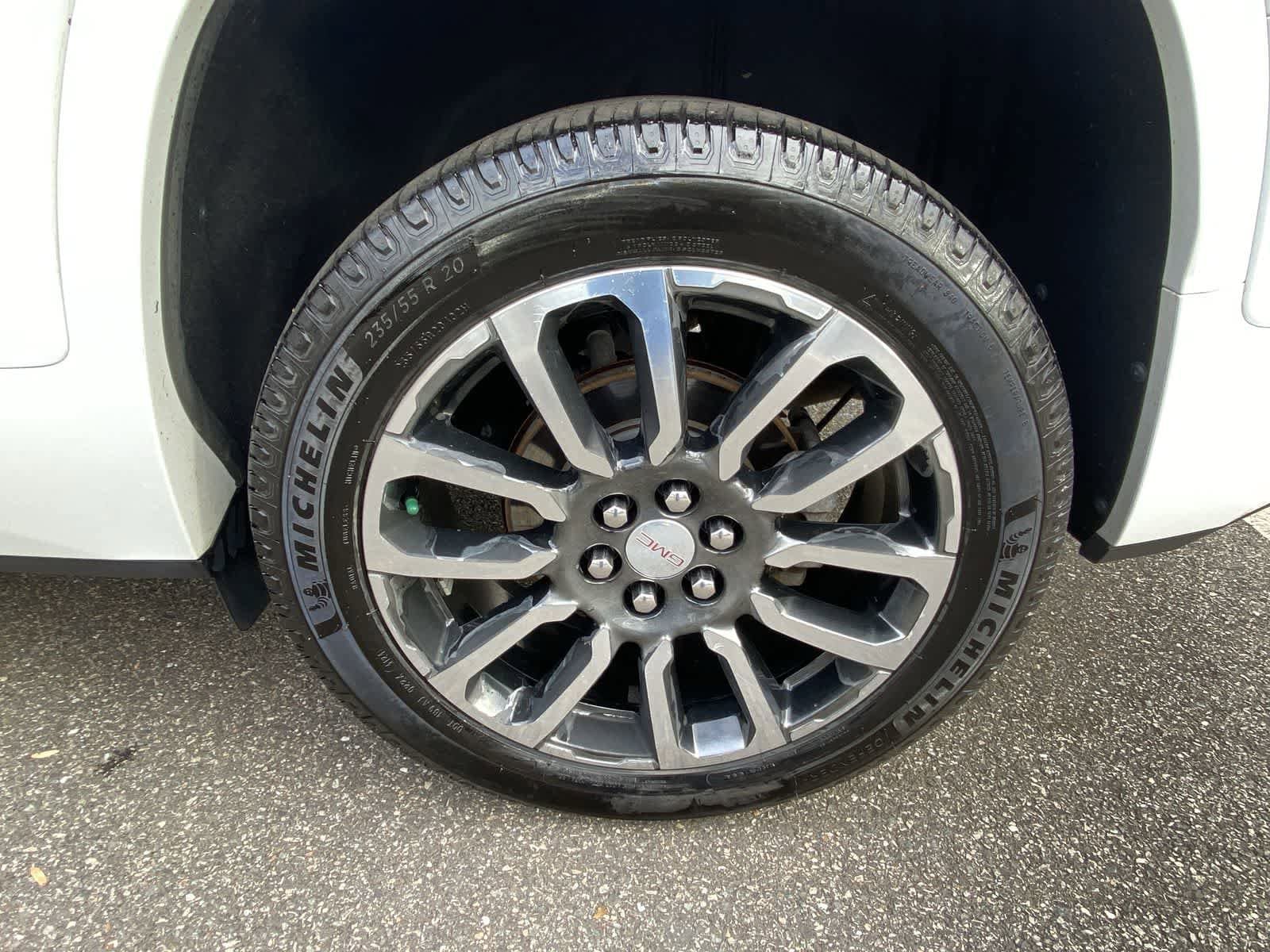 Thumbnail: 2020 GMC Acadia - 19