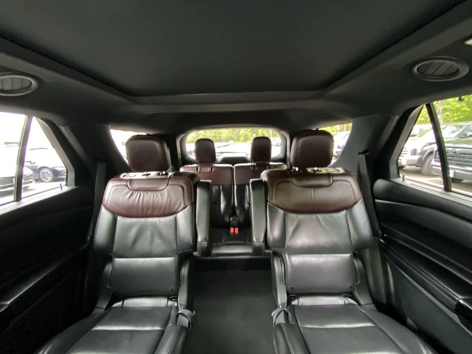 Thumbnail: 2023 Ford Explorer - 25