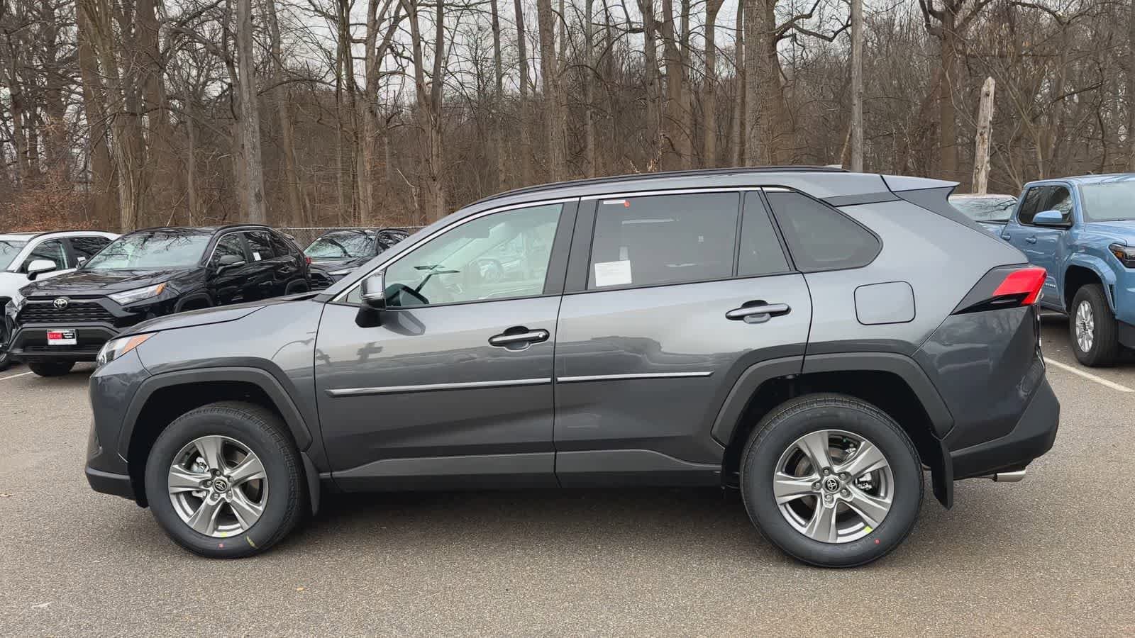 Thumbnail: 2025 Toyota RAV4 - 5