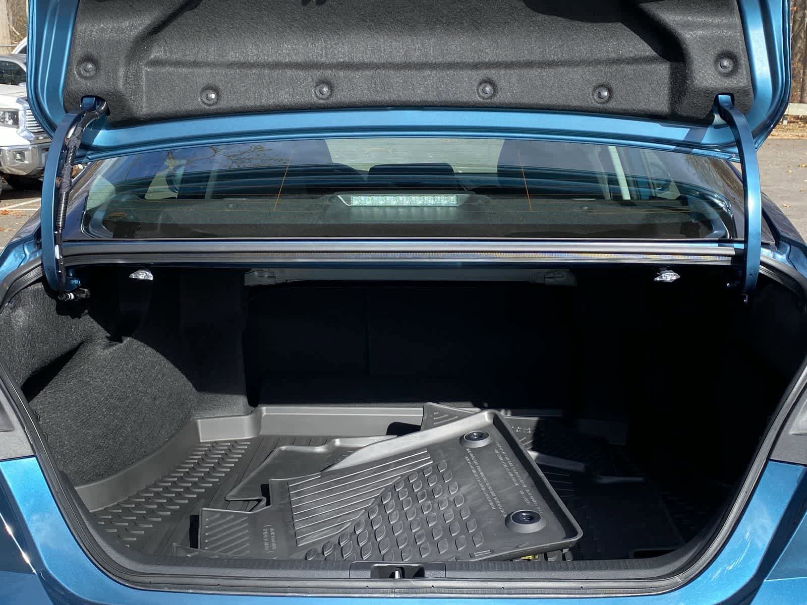 Thumbnail: 2025 Toyota Camry - 16