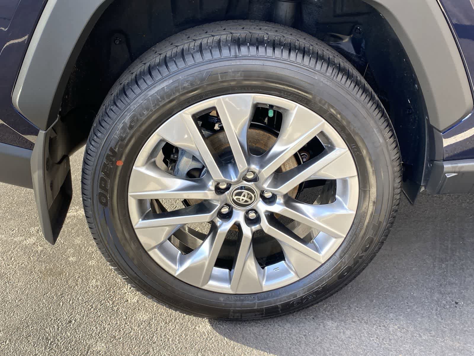 Thumbnail: 2025 Toyota RAV4 - 14