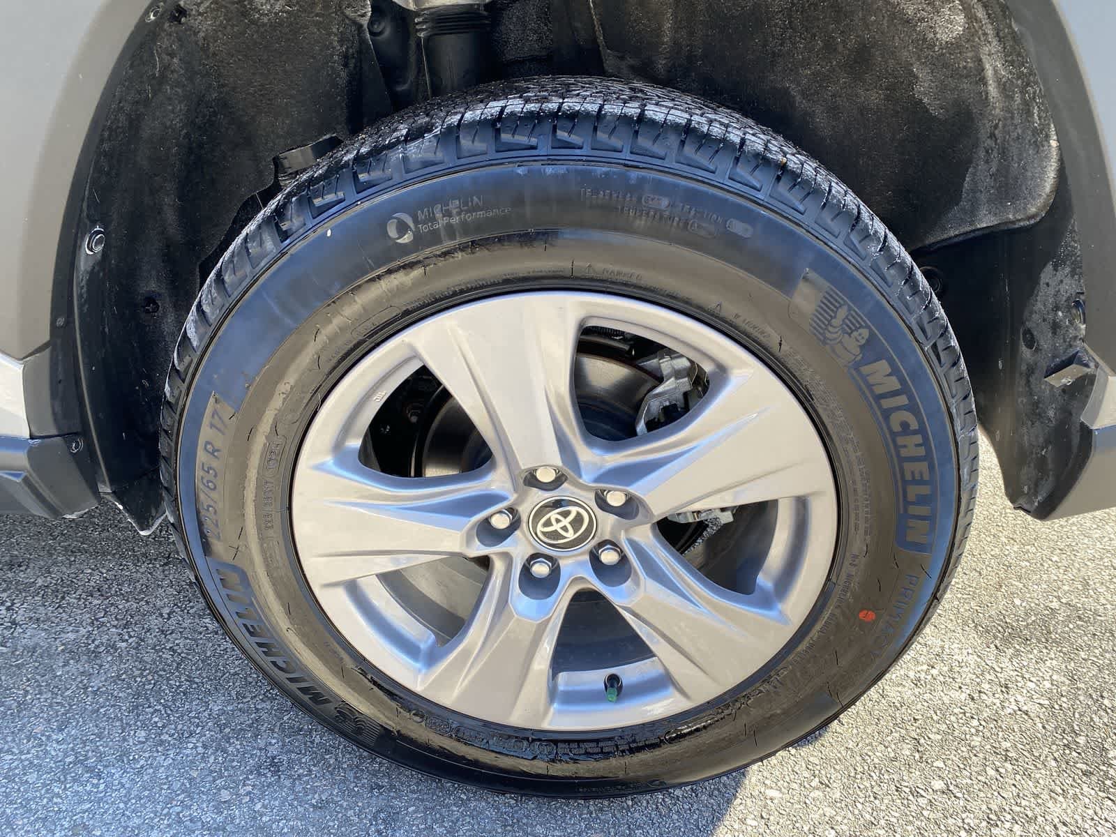 Thumbnail: 2025 Toyota RAV4 - 20