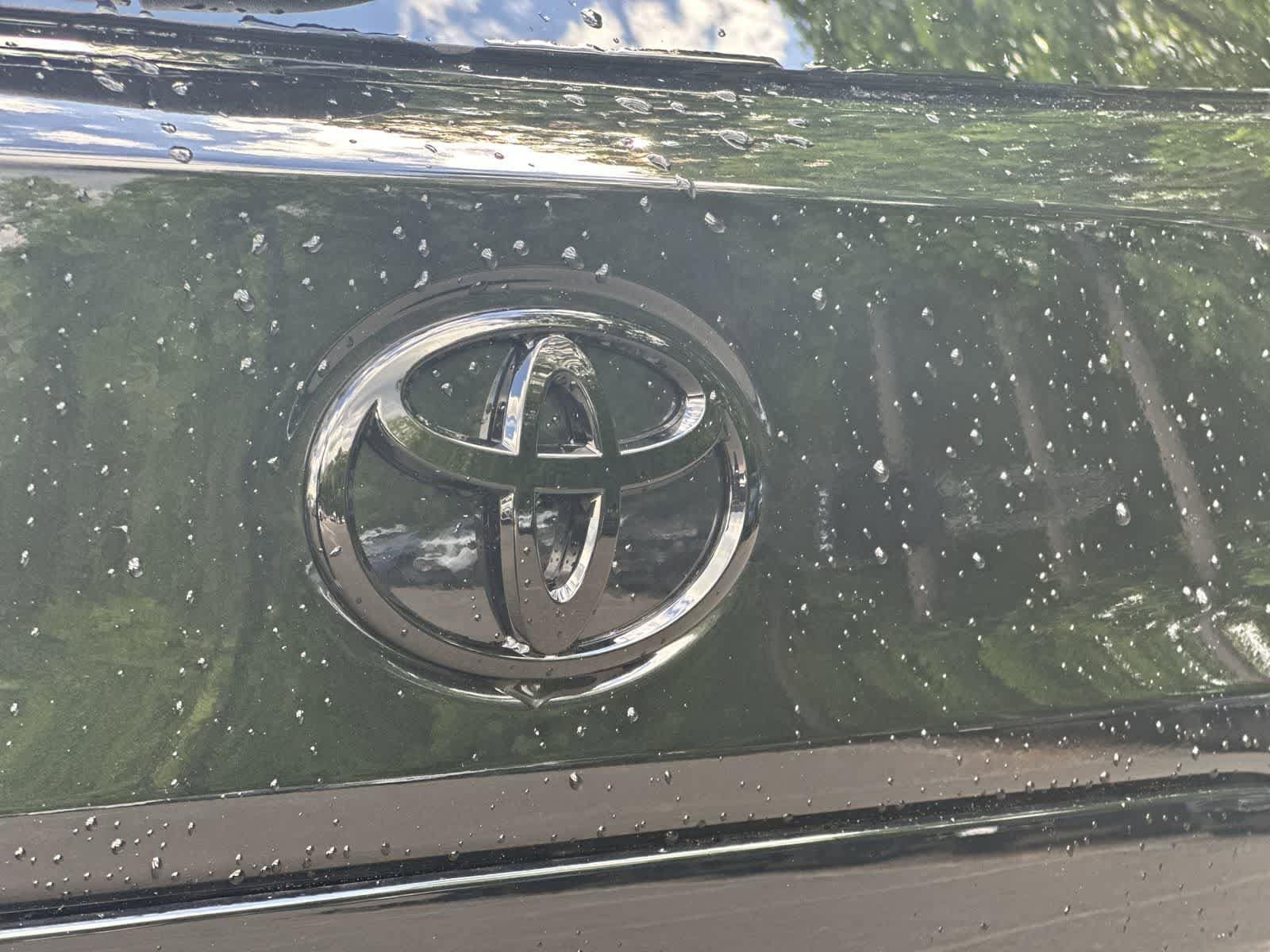 Thumbnail: 2026 Toyota Corolla Cross - 18