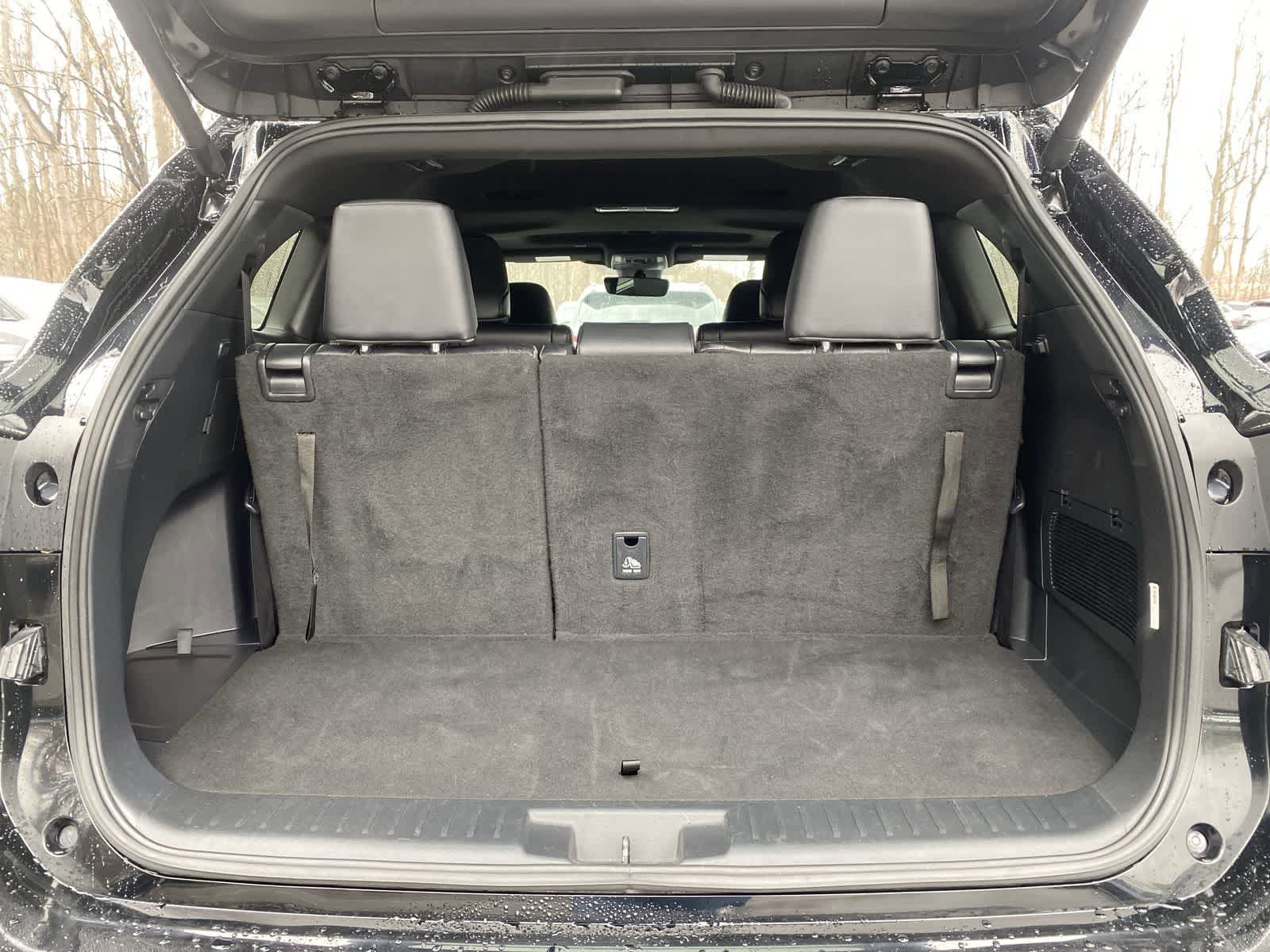 Thumbnail: 2025 Toyota Highlander - 14