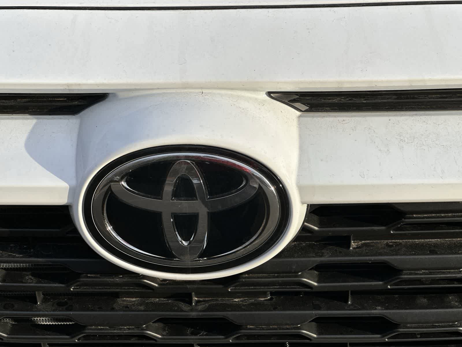 Thumbnail: 2025 Toyota RAV4 - 13