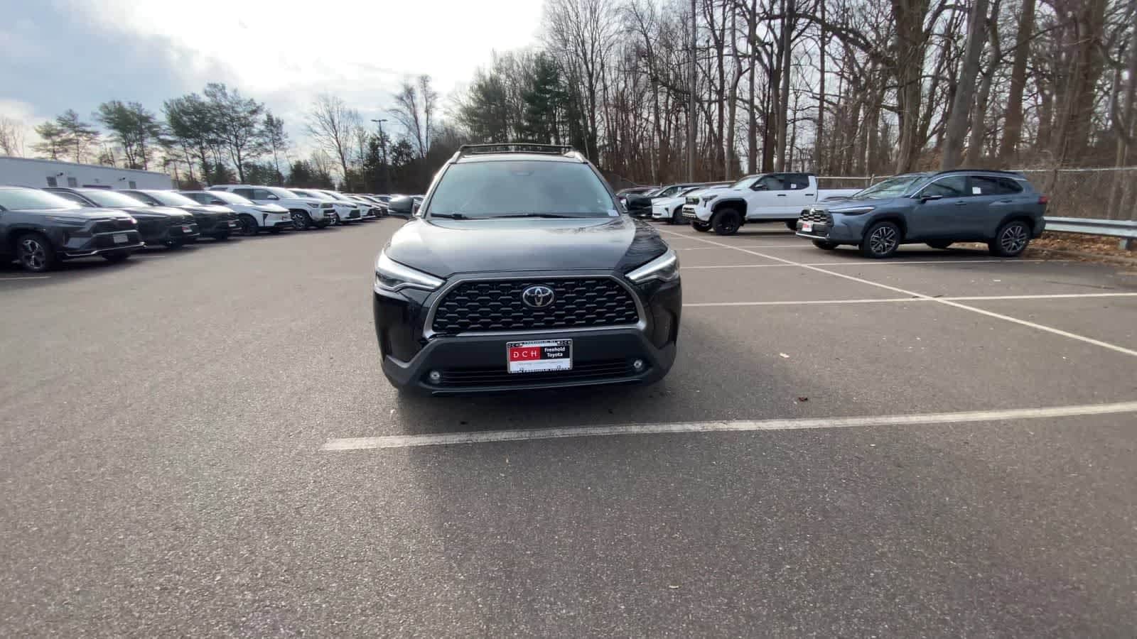 Thumbnail: 2024 Toyota Corolla Cross - 3