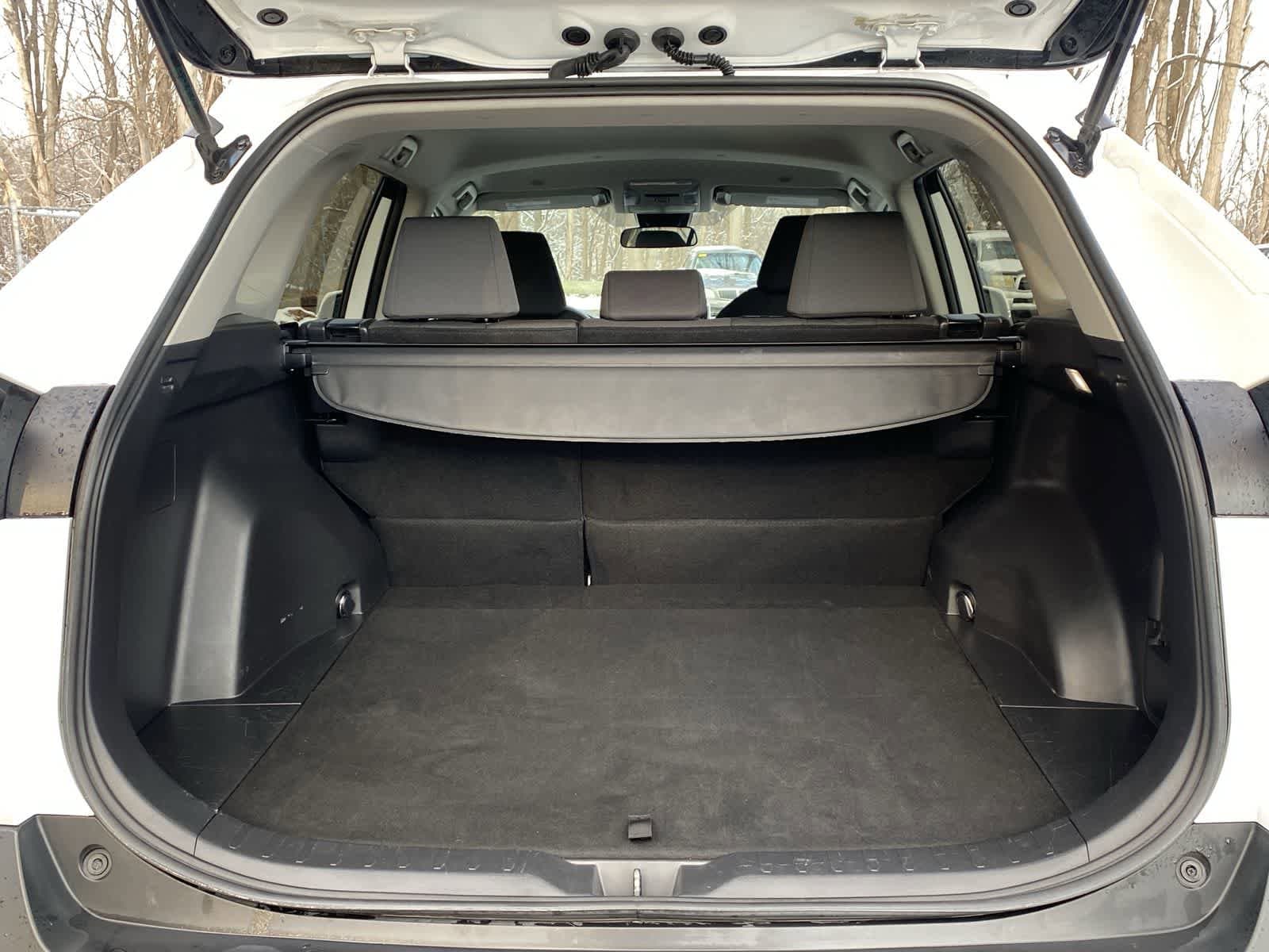 Thumbnail: 2024 Toyota RAV4 - 16