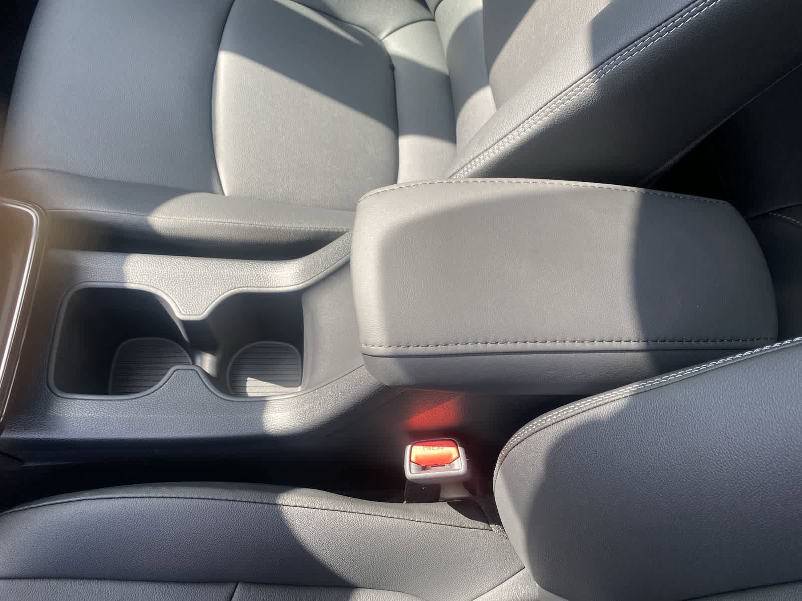 Thumbnail: 2026 Toyota Corolla Cross - 25