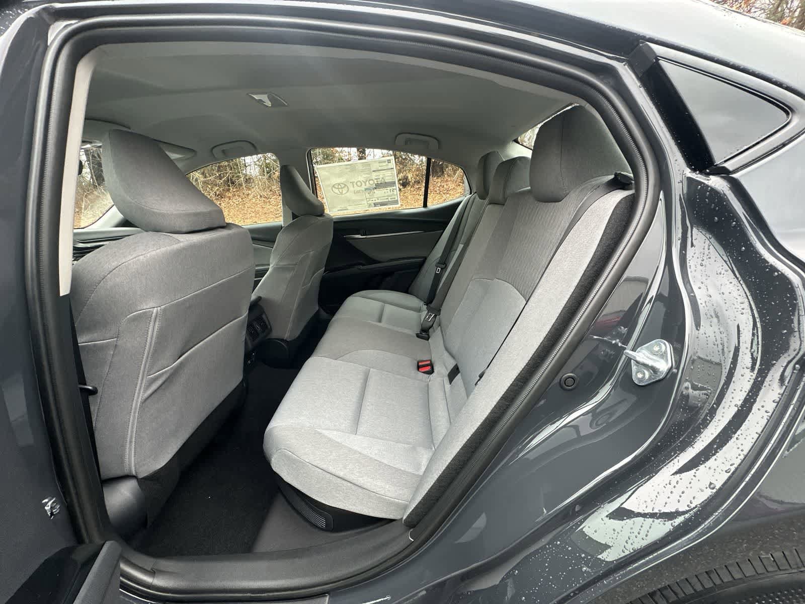 Thumbnail: 2026 Toyota Camry - 31